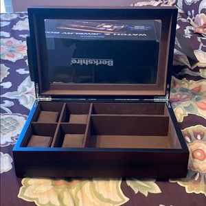 Men’s watch and jewelry box